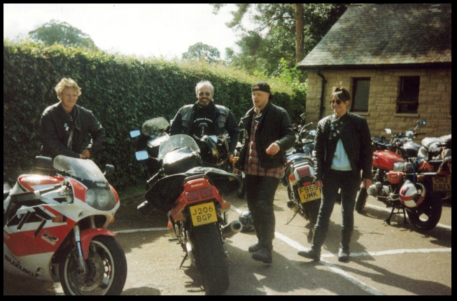 640x416 pixels (137K)